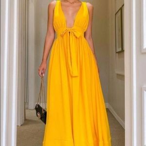 Backless Fold Design Yellow A Line Dress